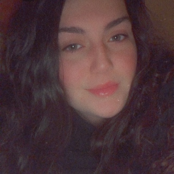 Meet your Posher, Tehya - Picture 1 of 1